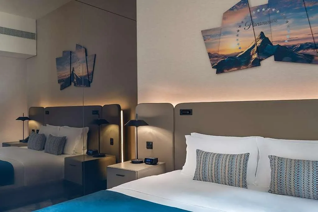 Paramount Hotel Midtown Dubai 0*,