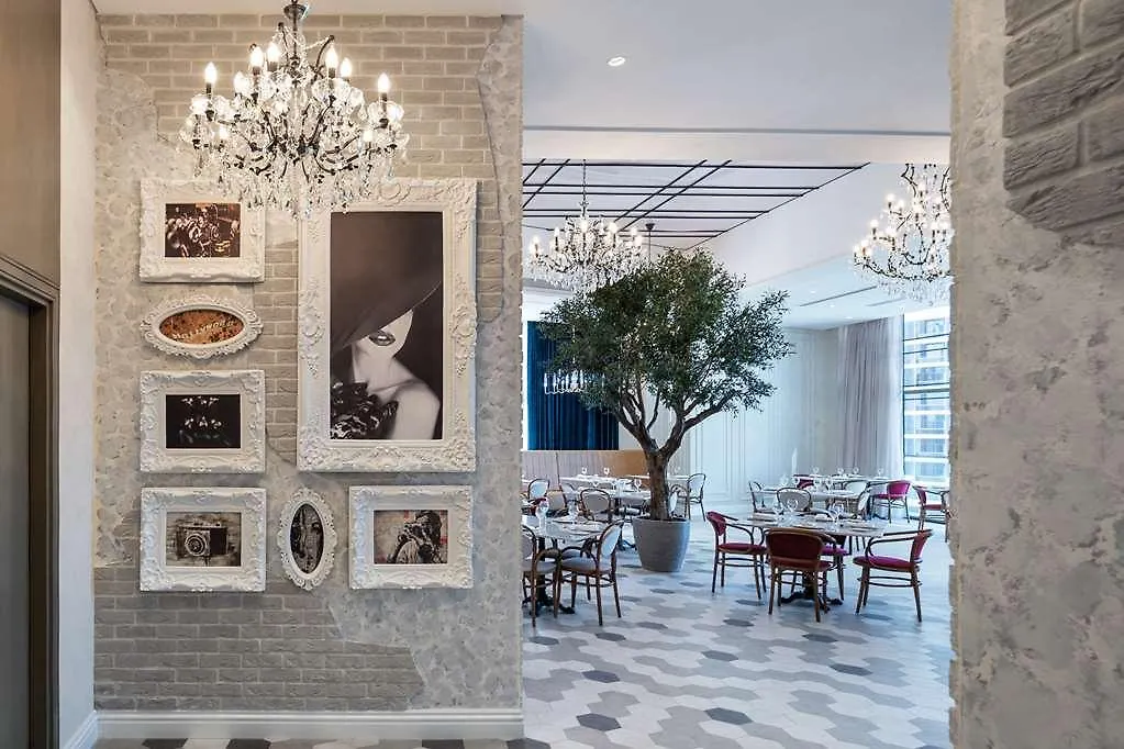 Paramount Hotel Midtown Dubai